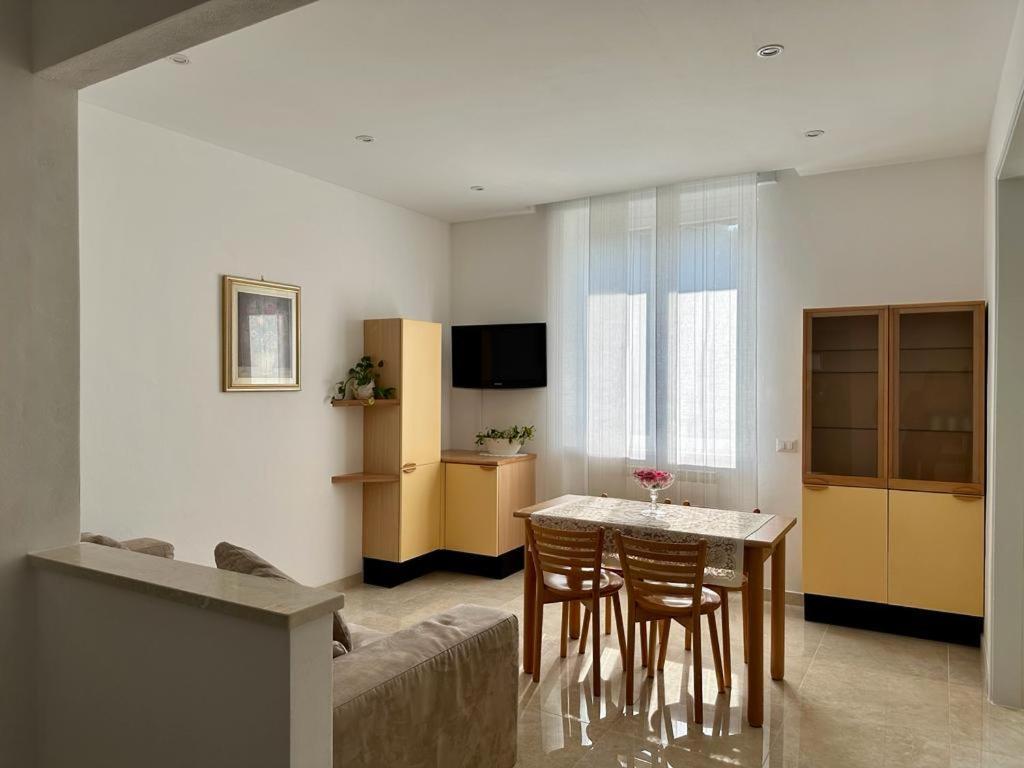 Il Blu Di Laveno Apartment ภายนอก รูปภาพ